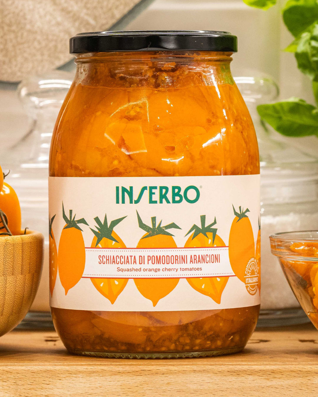 Pomodorini arancioni schiacciati al naturale
